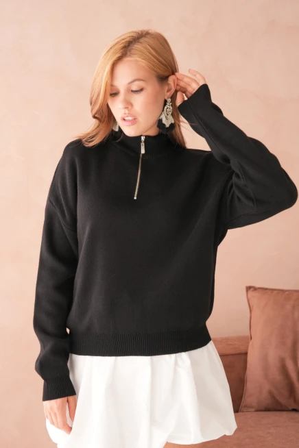 Kadın Yarım Balıkçı Yaka Fermuar Detay Oversize Triko Kazak