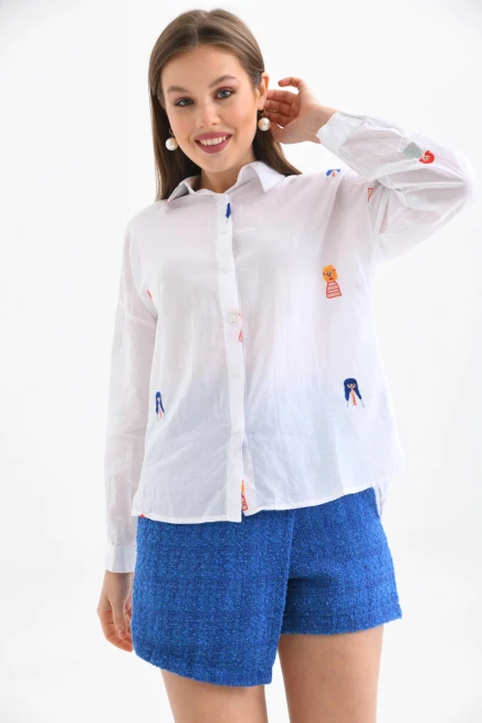 Nakış Detaylı Uzun Kol Gömlek