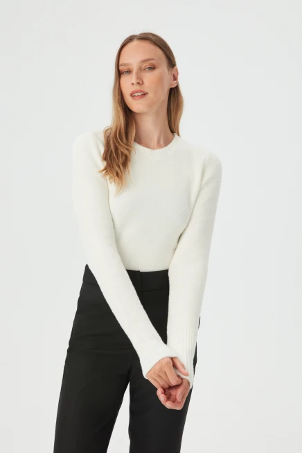 Kadın Kemik Yumuşak Dokulu Bisiklet Yaka Triko Kazak