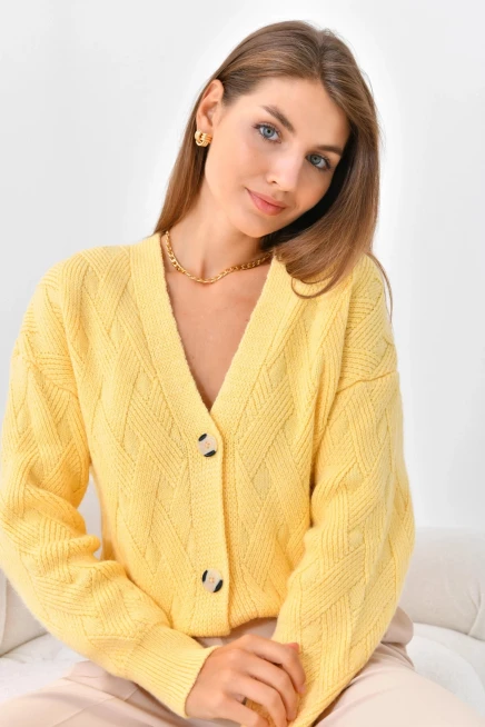 Yumuşak Dokulu Sarı Hırka