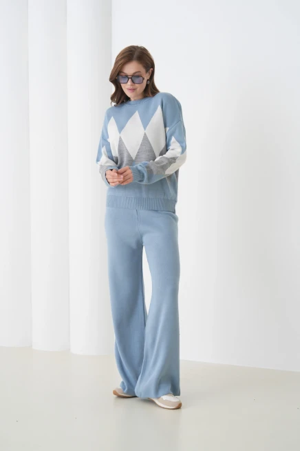 Kadın Açık Mavi Bisiklet Yaka Baklava Desenli Kazak Pantolon Triko Alt-Üst Takım