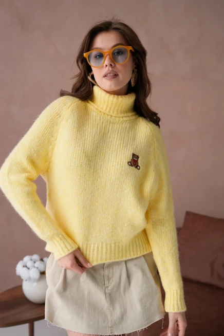 Kadın Balıkçı Yaka Nakış Detaylı Yumuşak Dokulu Kaşkorse Triko Kazak