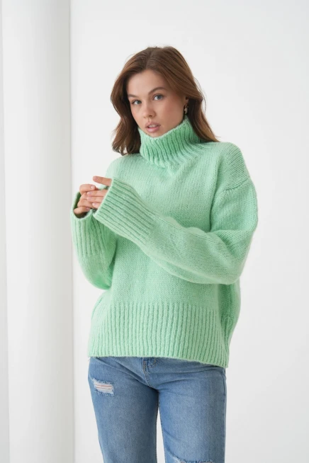 Kadın Balıkçı Yaka Oversize Kaşkarse Triko Kazak