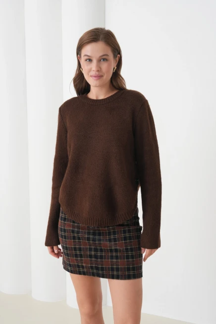 Kadın Bisiklet Yaka Düğme Detay Yırtmaçlı Triko Kazak