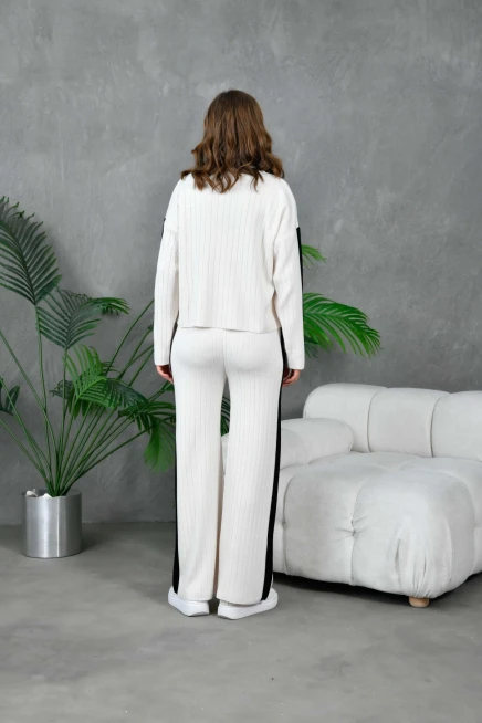 Kadın Dik Yaka Yarım Pat Fermuar Örgü Detay Kazak Pantolon İkili Triko Takım