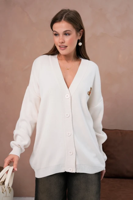 Kadın V Yaka Düğme Kapama Nakışlı Oversize Triko Hırka