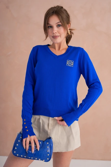 Kadın V Yaka Nakış Detay Kolu Troklu Triko Kazak