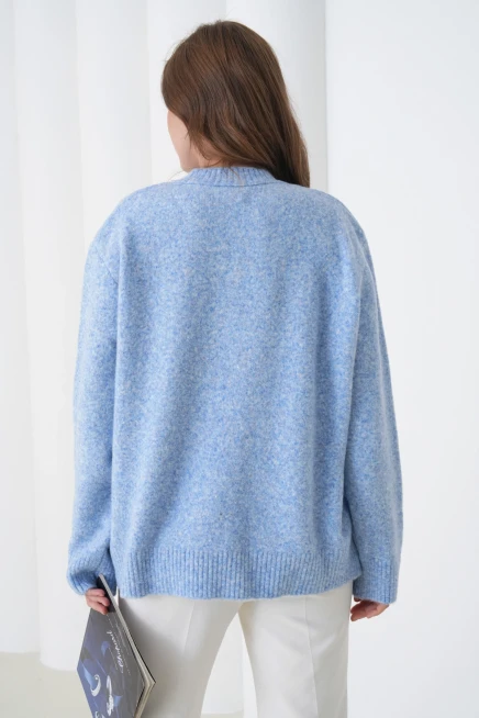 Kadın V Yaka Yumuşak Dokulu Oversize Triko Kazak