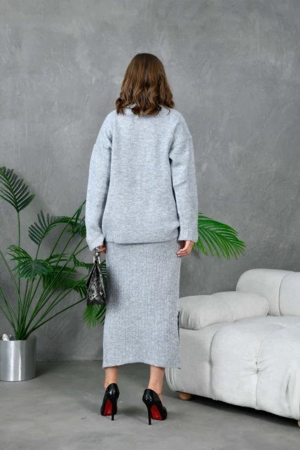 Kadın Balıkçı Yaka Oversize Kazak Uzun Etek İkili Triko Takım