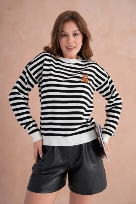 Kadın Bisiklet Yaka Nakış Detay Çizgili Triko Kazak