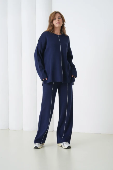 Kadın Bisiklet Yaka Yırtmaçlı Oversize Kazak Pantolon İkili Triko Takım