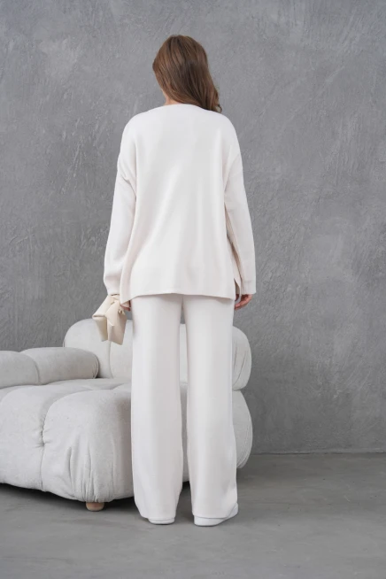 Kadın Bisiklet Yaka Yırtmaçlı Oversize Kazak Pantolon İkili Triko Takım