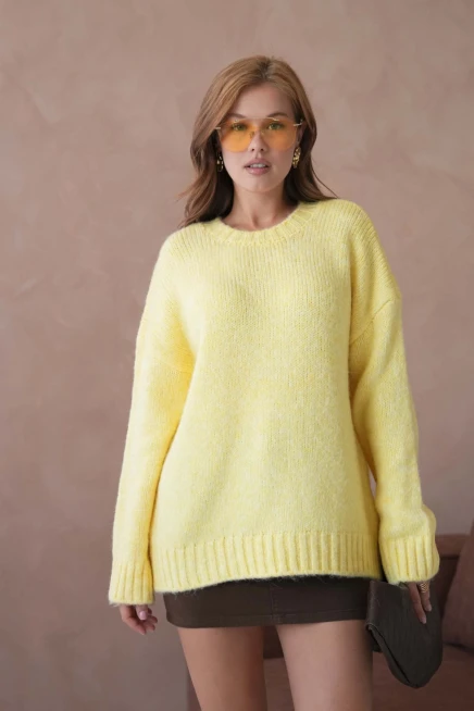 Kadın Bisiklet Yaka Yumuşak Dokulu Oversize Triko Kazak 3032