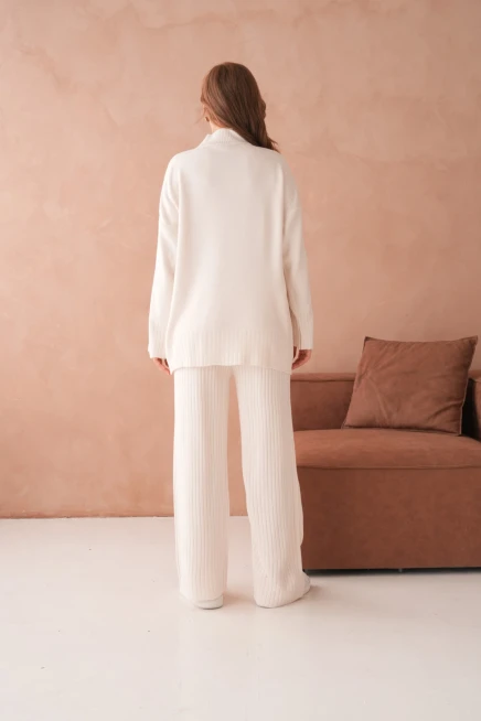 Kadın Dik Yaka Düğme Detay Yırtmaçlı Salaş Kazak Pantolon İkili Triko Takım