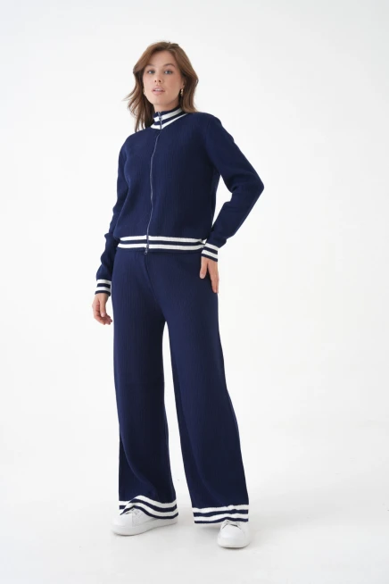 Kadın Dik Yaka Fermuar Kapama Çizgili Kaşkorse Ceket Pantolon İkili Triko Takım