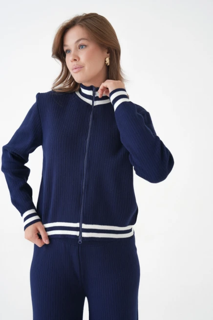 Kadın Dik Yaka Fermuar Kapama Çizgili Kaşkorse Ceket Pantolon İkili Triko Takım