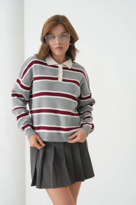 Kadın Polo Yaka Çizgili Yumuşak Dokulu Oversize Triko Kazak 