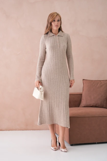 Kadın Polo Yaka Düğme Detay Maxi Boy Yumuşak Dokulu Fitilli Triko Elbise