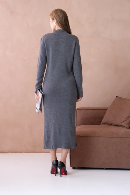 Kadın Polo Yaka Yamuşak Dokulu Maksi Boy Triko Elbise