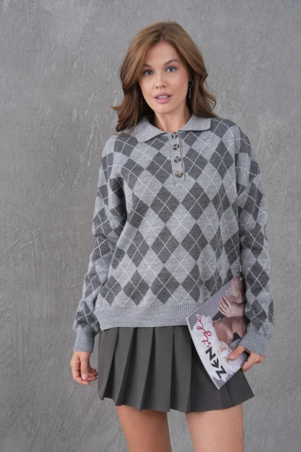 Kadın Polo Yaka Yarım Pat Düğme Detay Desenli Oversize Triko Kazak