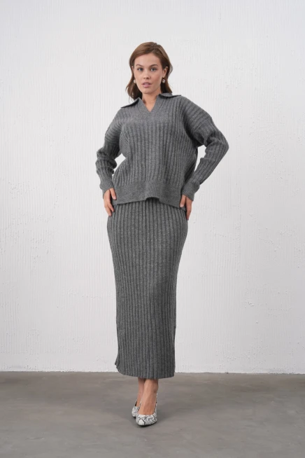 Kadın Polo Yaka Yarım Pat Örgü Detay Kazak Etek İkili Triko Takım