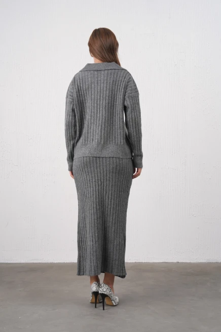 Kadın Polo Yaka Yarım Pat Örgü Detay Kazak Etek İkili Triko Takım