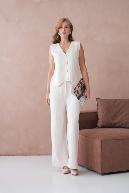 Kadın V Yaka Düğme Detay Yelek Pantolon İkili Triko Takım