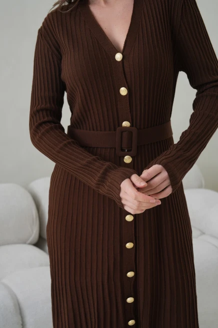 Kadın V Yaka Ful Düğme Kapama Kemer Detay Maksi Boy Fitilli Triko Elbise