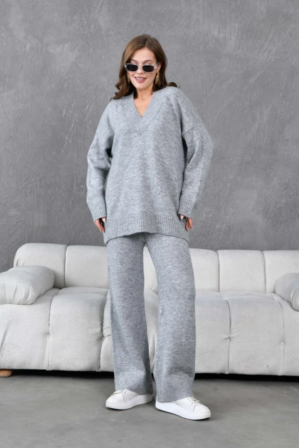 Kadın V Yaka Örgü Detay Oversize Kazak Pantolon İkili Triko Takım