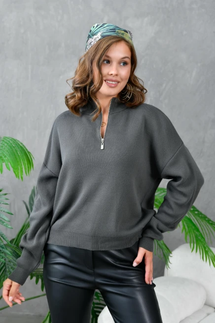 Kadın Yarım Balıkçı Yaka Fermuar Detay Oversize Triko Kazak