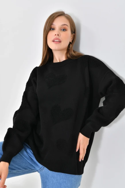 Kalp Desenli İnce Oversize Triko Kazak