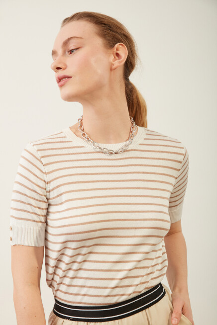 Camel Renk Düğme Detaylı Çizgili Bluz