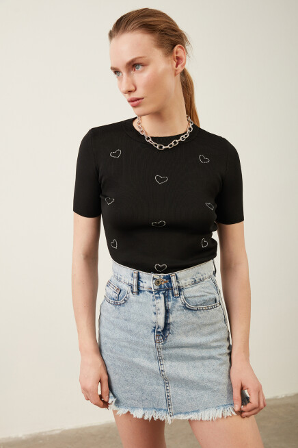 Kalpli Taş İşlemeli Siyah Body