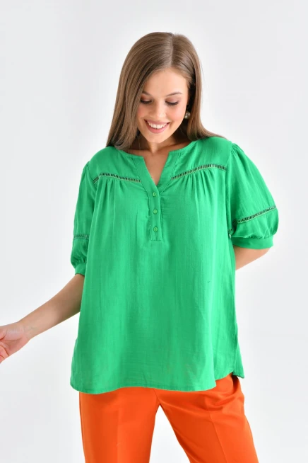 Yeşil Renk Basic Bluz