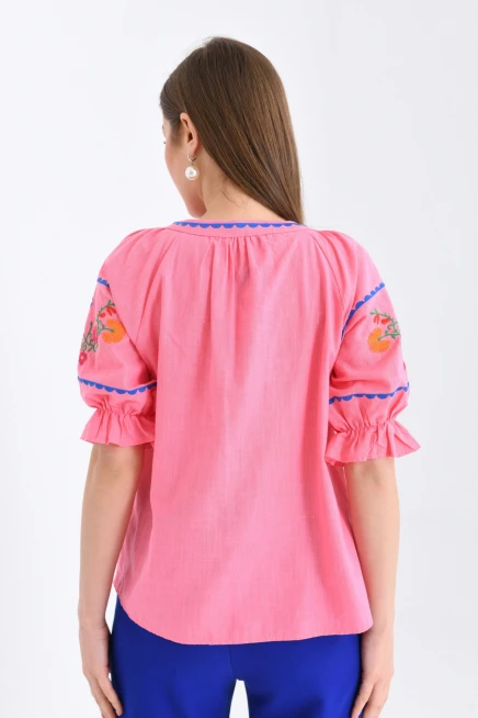 Kadın Çiçek Nakış Detaylı Pembe Renk Bluz