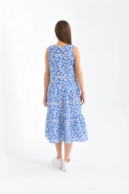 Mavi Renk Papatya Desenli Elbise
