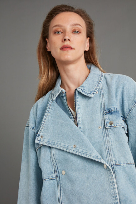Womens Light Blue Button Detailed Oversize Denim Jacket