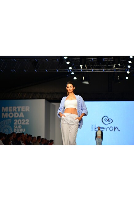 Kadın Bebe Mavi Saç Örgü Detaylı Uzun Triko Hırka