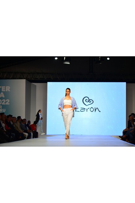 Kadın Bebe Mavi Saç Örgü Detaylı Uzun Triko Hırka