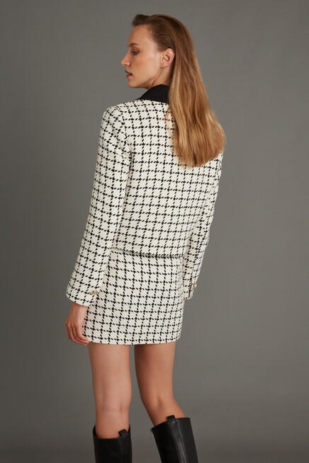 Womens White Garni Detail Short Skirt Polo Collar Jacket Set