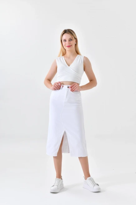 Beyaz Yırtmaçlı Kot Etek