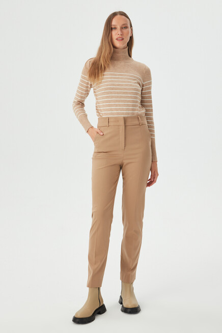 Kadın Camel Paça Detaylı Klasik Kumaş Pantolon