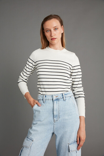 Womens Ecru Sleeve Accessory Detail Striped Crew Neck Knitwear Sweater