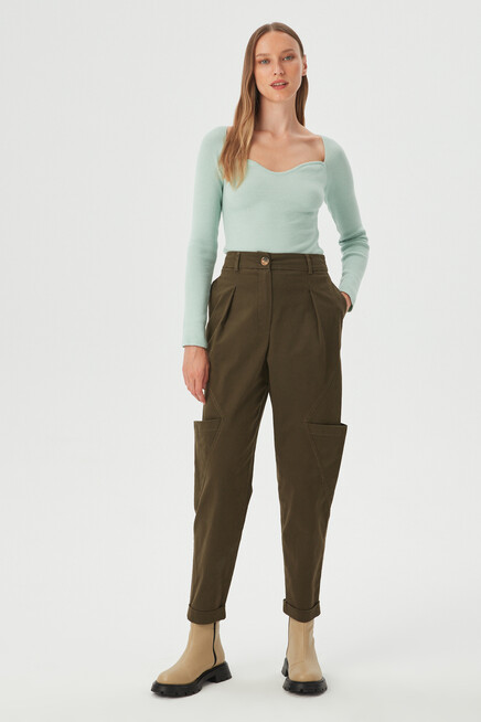 Womens Khaki Pleated Side Bag Pocket Detailed Gabardine Trousers