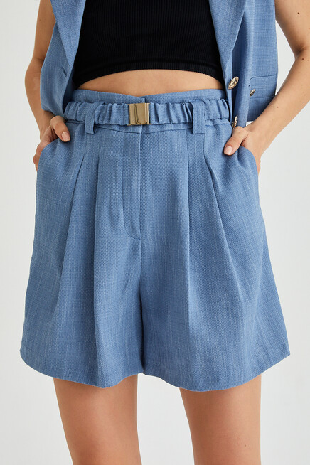 Womens Belt Pocket Detailed Pleated Bermuda