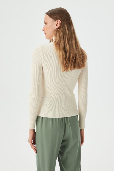 Kadın Kemik Balıkçı Yaka Triko Kazak