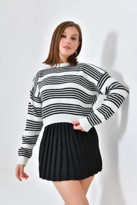 Basic Çizgili Bisiklet Yaka Triko Kazak