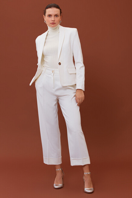 Womens Short Single Button Pocket Detailed Blazer Jacket