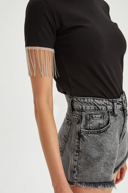 Womens Arms Chain Detailed Basic T-Shirt