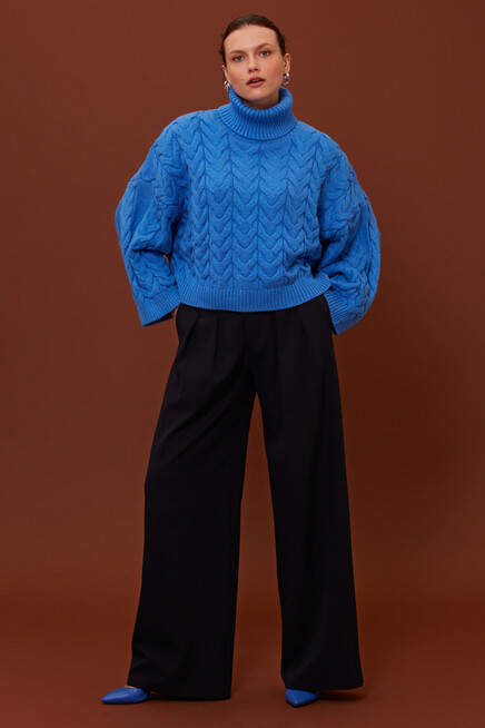 Kadın Mavi Şal Yaka Örgü Desen Yarasa Kol Detaylı Salaş Kalın Triko Kazak